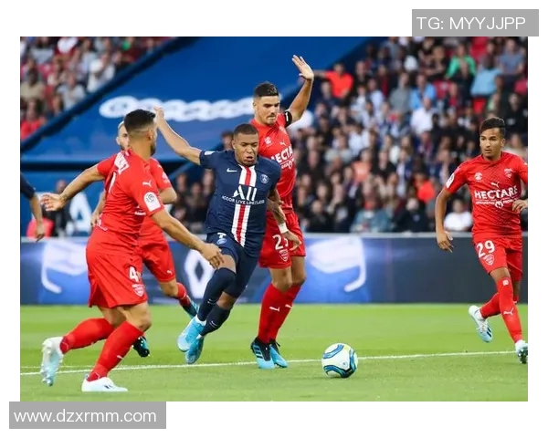 尼姆与里尔激战正酣比赛进程与精彩瞬间全解析