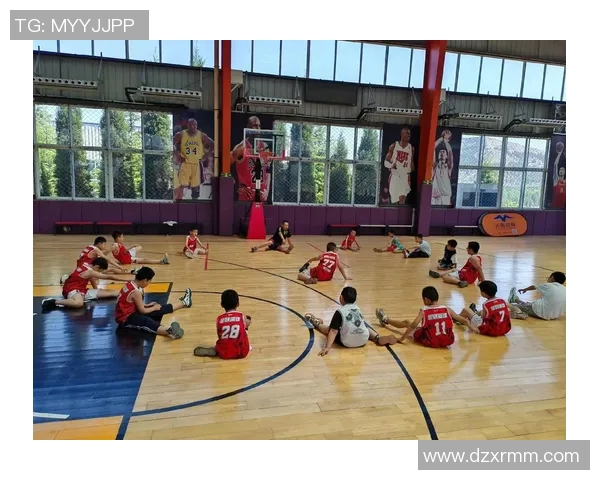 沈梓捷的成长之路与篮球梦想的追逐历程揭秘