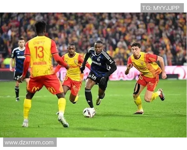 特拉布宗体对决分析与战术解析揭示球队潜力与未来发展方向