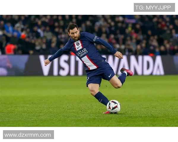 梅西助力巴黎逆转巴萨晋级八强上演精彩帽子戏法