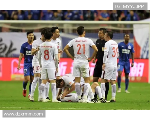 天津权健与申花的精彩对决直播全程回顾与分析 天津权健与申花的精彩对决直播全程回顾与分析