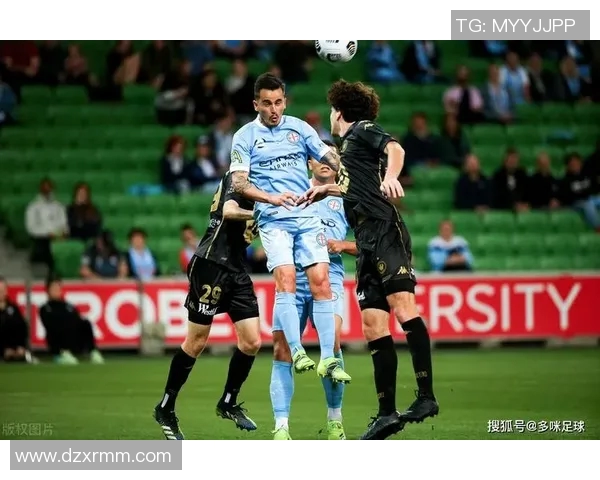 布里斯班与墨尔本激战正酣精彩赛事回顾与分析